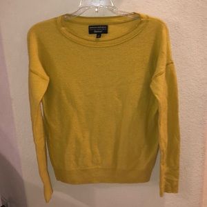 💛Mustard colored Banana Republic long sleeve ✨💛